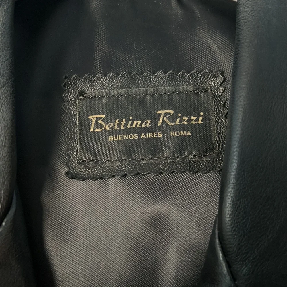 Bettina Rizzi Women’s Black Leather Jacket from Buenos Aires Roma - Picture 5 of 6